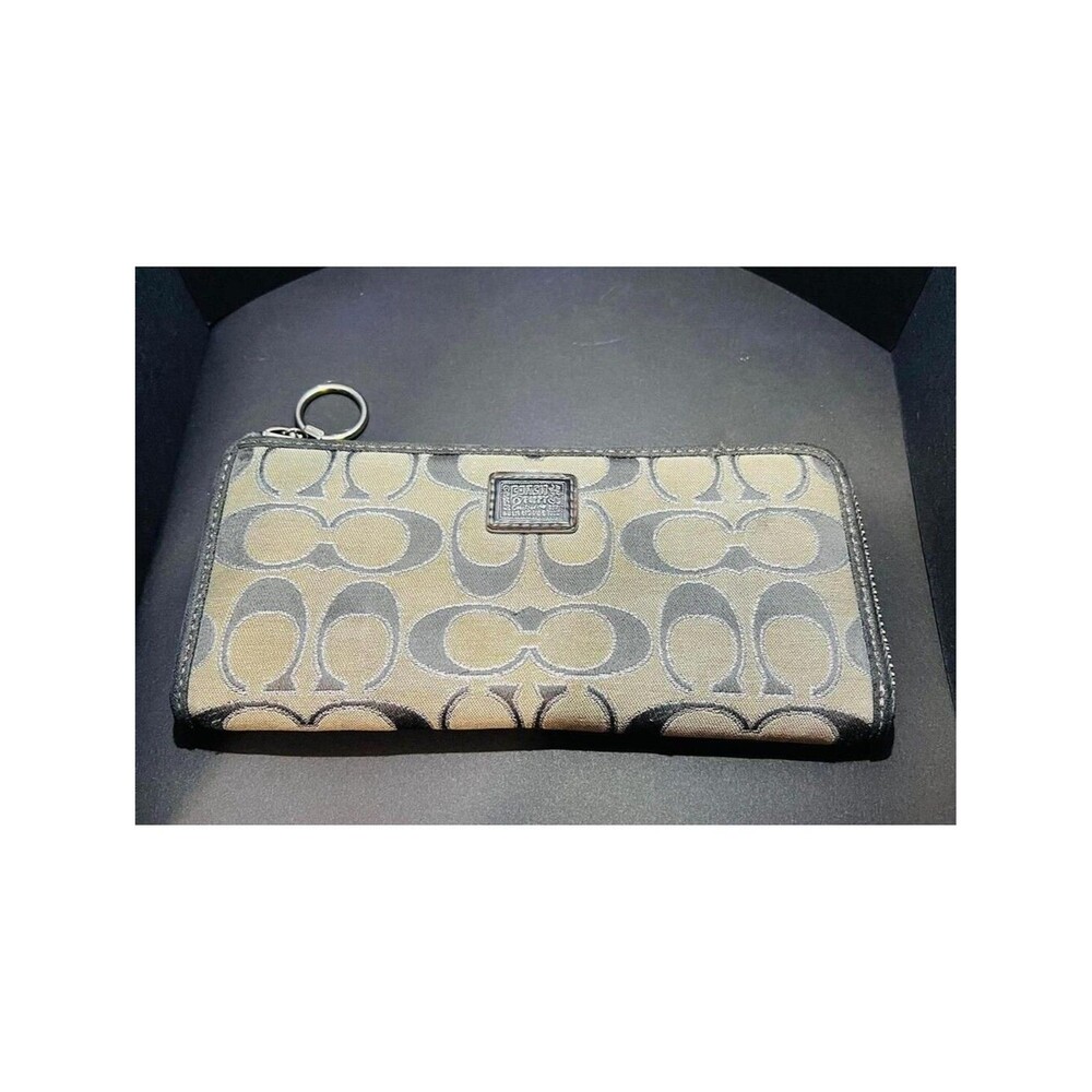 Coach Poppy Wallet Y2K Silver Signature Canvas Zip Slim Accordion Luxury